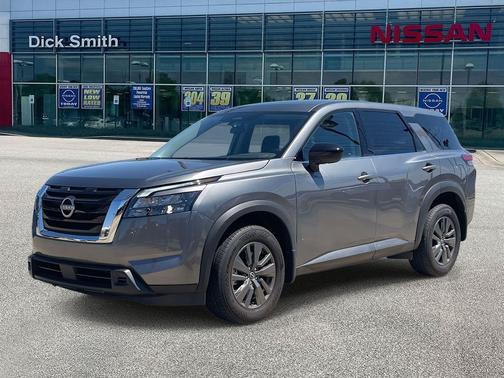 2024 Nissan Pathfinder S FWD