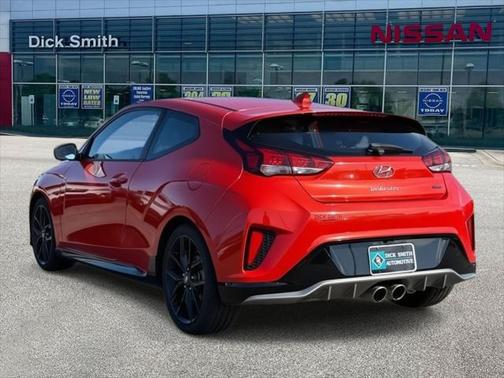2020 Hyundai Veloster Base