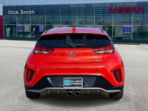 2020 Hyundai Veloster Base