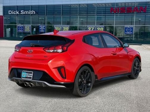 2020 Hyundai Veloster Base