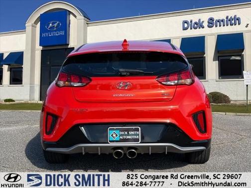2020 Hyundai Veloster Base