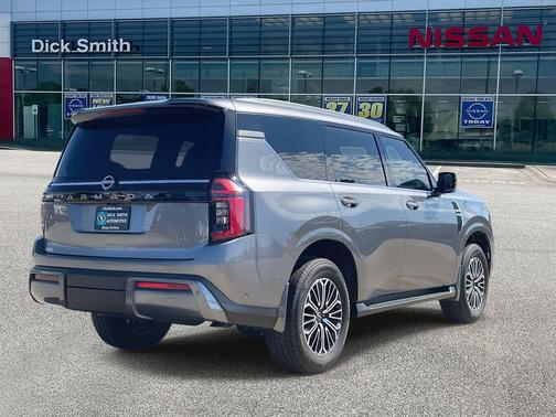 2025 Nissan Armada SL 4WD