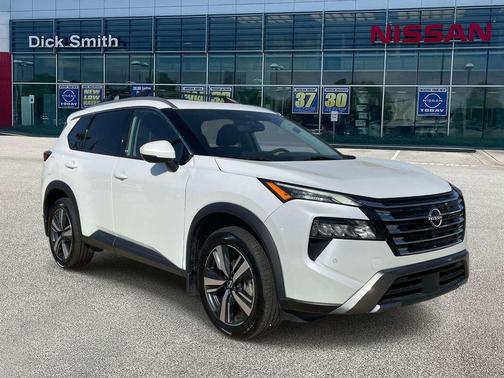 2024 Nissan Rogue SL