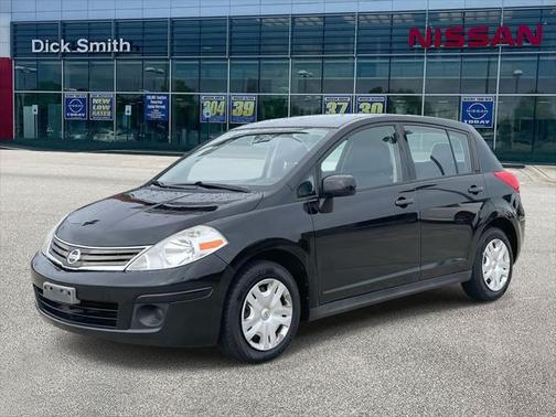 2011 Nissan Versa 1.8 S