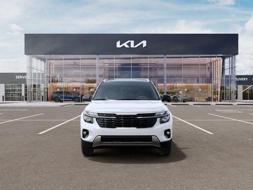Clear White 2026 Kia Seltos S