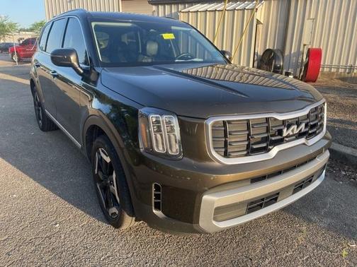 2023 Kia Telluride S