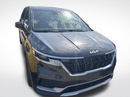 Metal 2022 Kia Carnival LXS