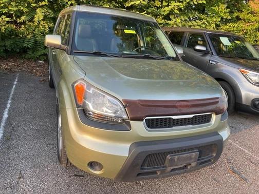 2011 Kia Soul +