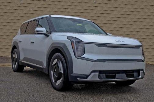2024 Kia EV9 Light Short Range