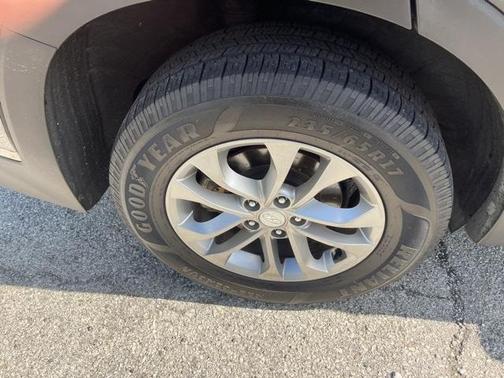 2019 Hyundai SANTA FE 2.4 SE