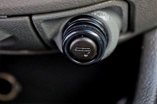 2006 Suzuki Forenza Base