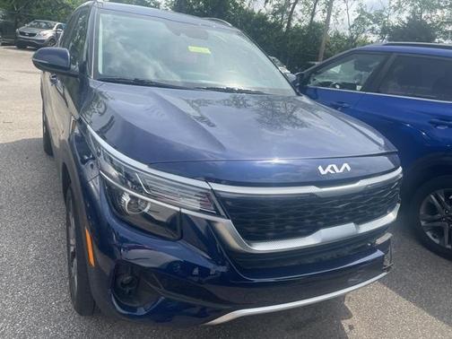 2023 Kia Seltos EX