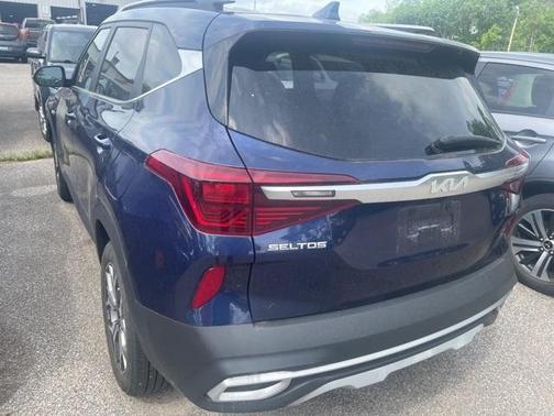 2023 Kia Seltos EX
