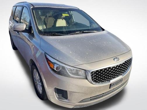 2015 Kia Sedona LX