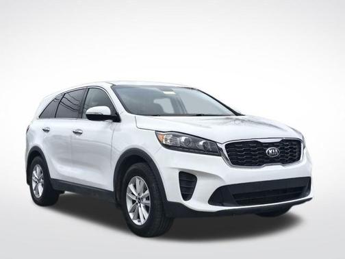 2020 Kia Sorento LX