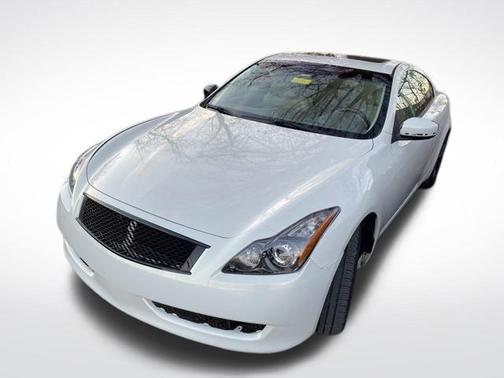 2009 INFINITI G37x Base