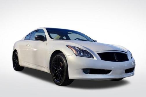 2009 INFINITI G37x Base