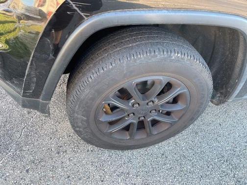 2015 Jeep Grand Cherokee Laredo