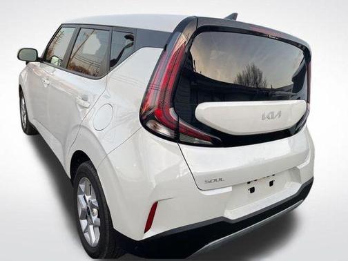 2023 Kia Soul S