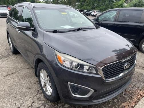 2017 Kia Sorento LX