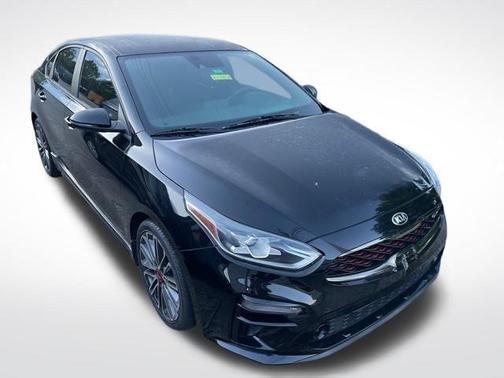Aurora Black Pearl 2021 Kia Forte GT