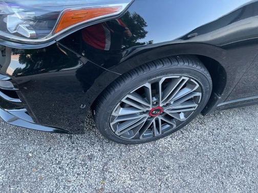 Aurora Black Pearl 2021 Kia Forte GT