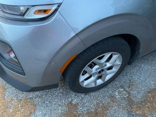 Steel Gray 2022 Kia Soul LX