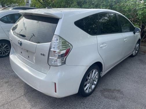 2012 Toyota Prius v Five