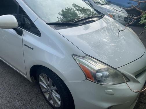 2012 Toyota Prius v Five