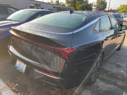 2025 Kia K5 EX