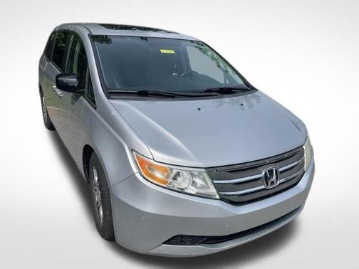 Alabaster Silver Metallic 2012 Honda Odyssey EX-L