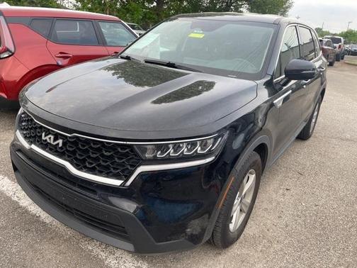 2022 Kia Sorento LX