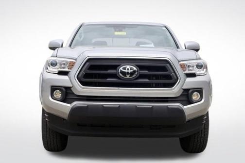 Celestial Silver Metallic 2022 Toyota Tacoma SR5