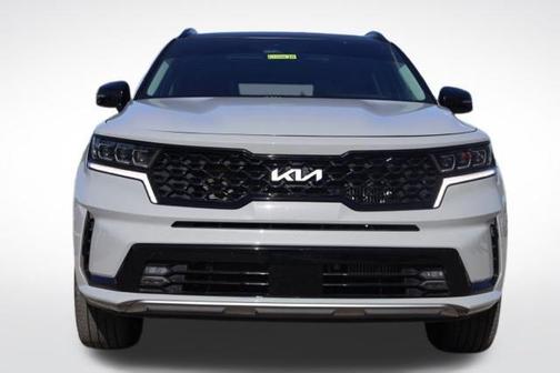 Wolf Gray 2023 Kia Sorento SX