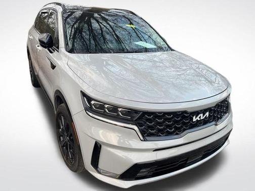 Wolf Gray 2023 Kia Sorento SX