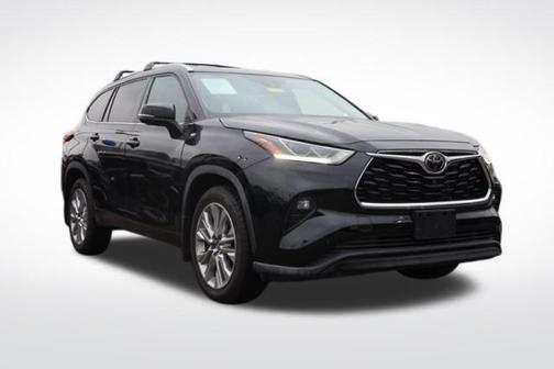 2022 Toyota Highlander Limited