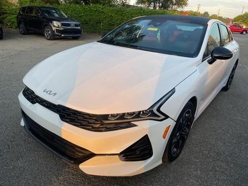 2023 Kia K5 GT-Line