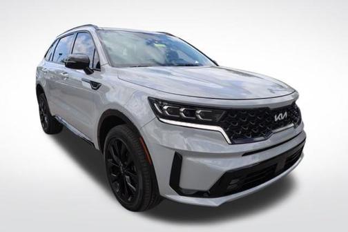 Wolf Gray 2022 Kia Sorento SX