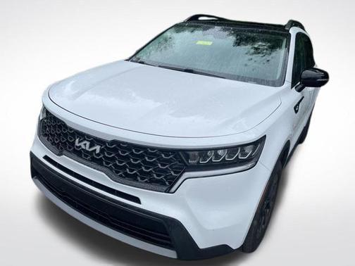 Glacial White Pearl 2022 Kia Sorento S