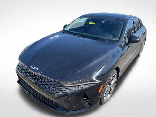 2022 Kia K5 EX