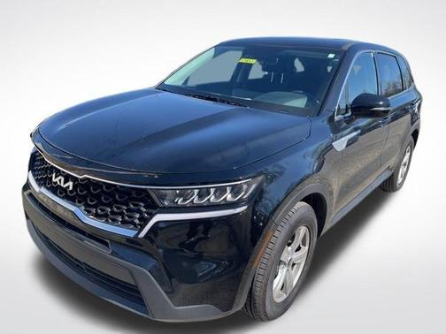 2022 Kia Sorento LX