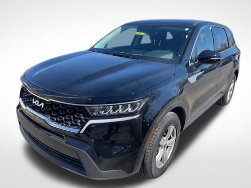 2022 Kia Sorento LX