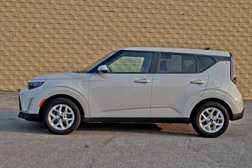 2023 Kia Soul S