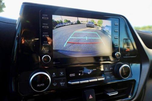 Magnetic Gray Metallic 2021 Toyota Highlander LE