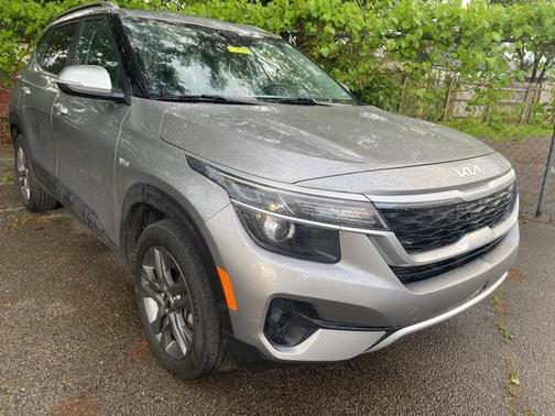 2023 Kia Seltos S