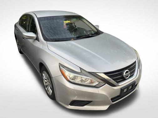 Brilliant Silver 2016 Nissan Altima 2.5 S