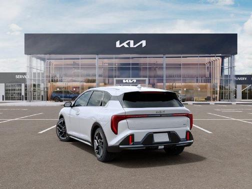 Snow White Pearl 2027 Kia K4 GT-LINE