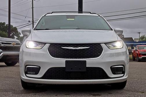 2021 Chrysler Pacifica Touring