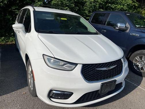 2021 Chrysler Pacifica Touring