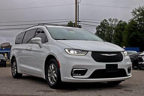 2021 Chrysler Pacifica Touring